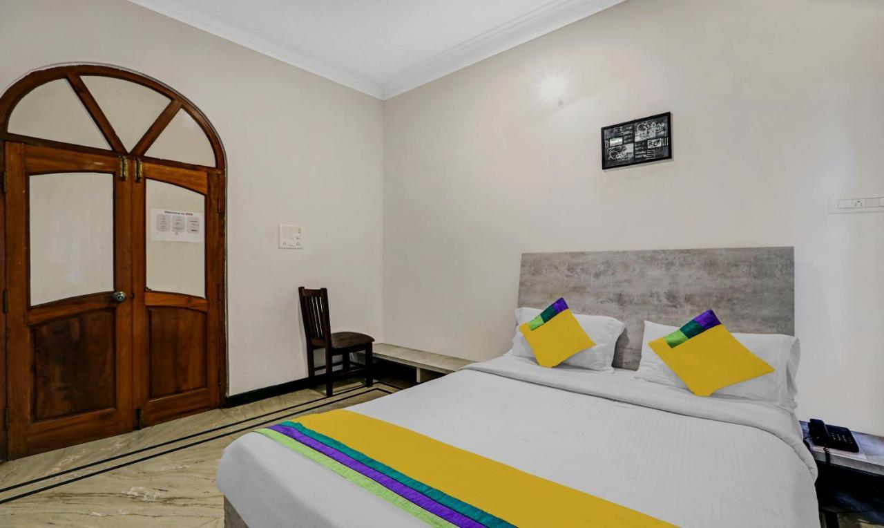 Treebo Trip Anurag Inn Mysore Exterior foto